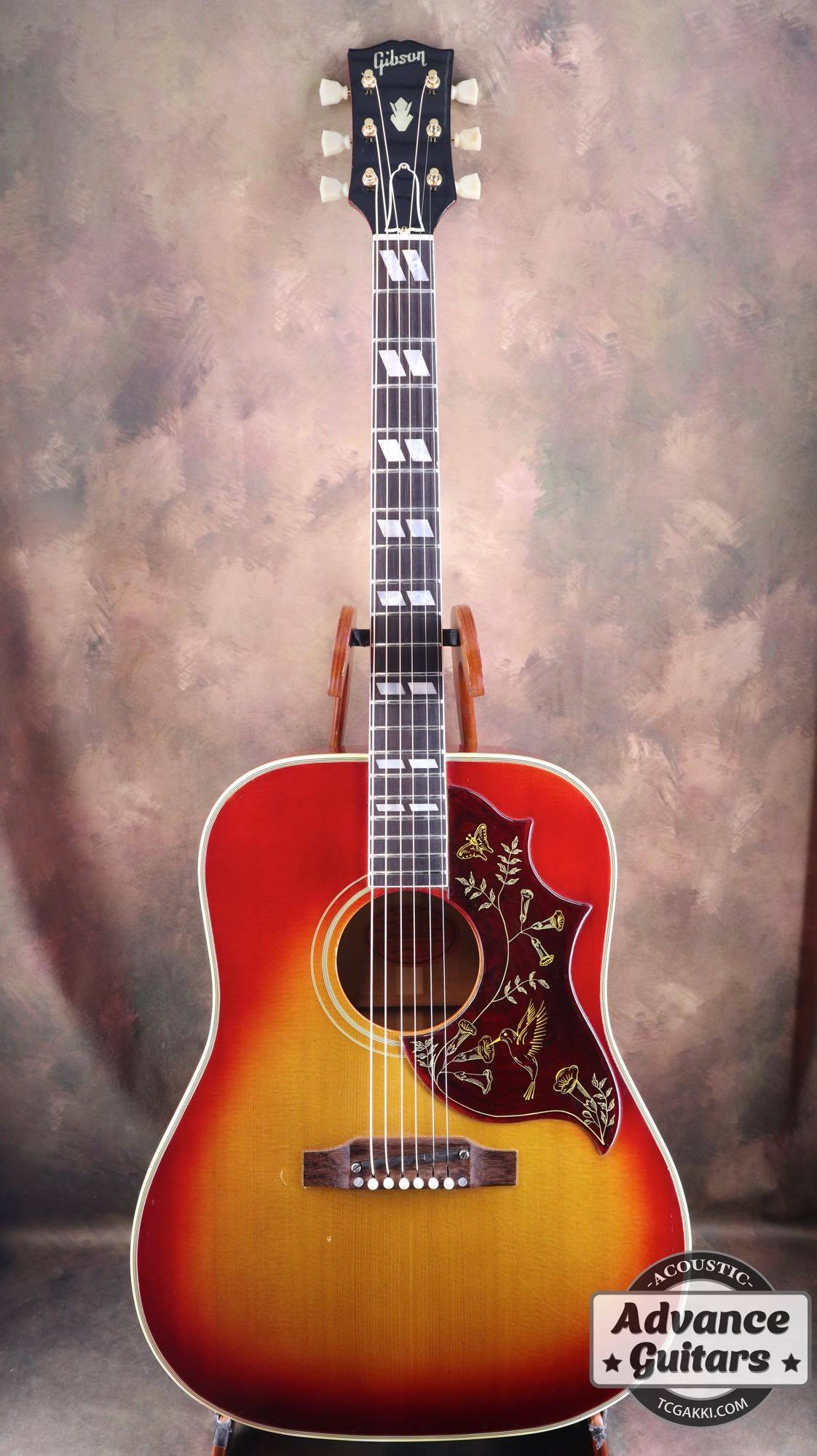 Gibson Hummingbird | ハミングバードの歴史と仕様解説
