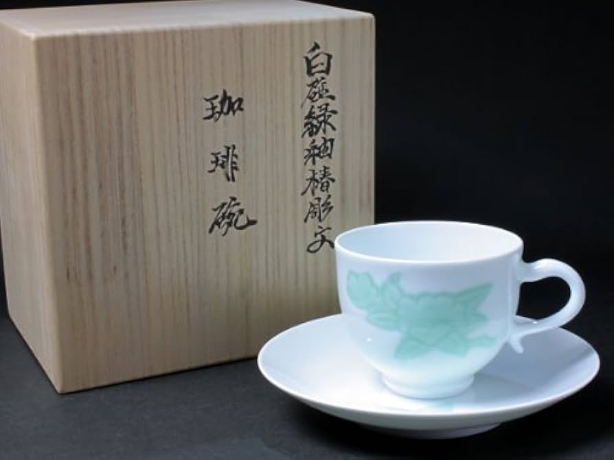 人間国宝 井上萬二 コーヒー碗皿 カップ＆ソーサー Amazon | 人間国宝