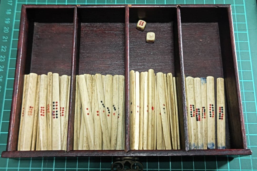 麻雀牌 骨牌 アンティーク 木箱 最高級 レトロ 竹牌 時代物 希少