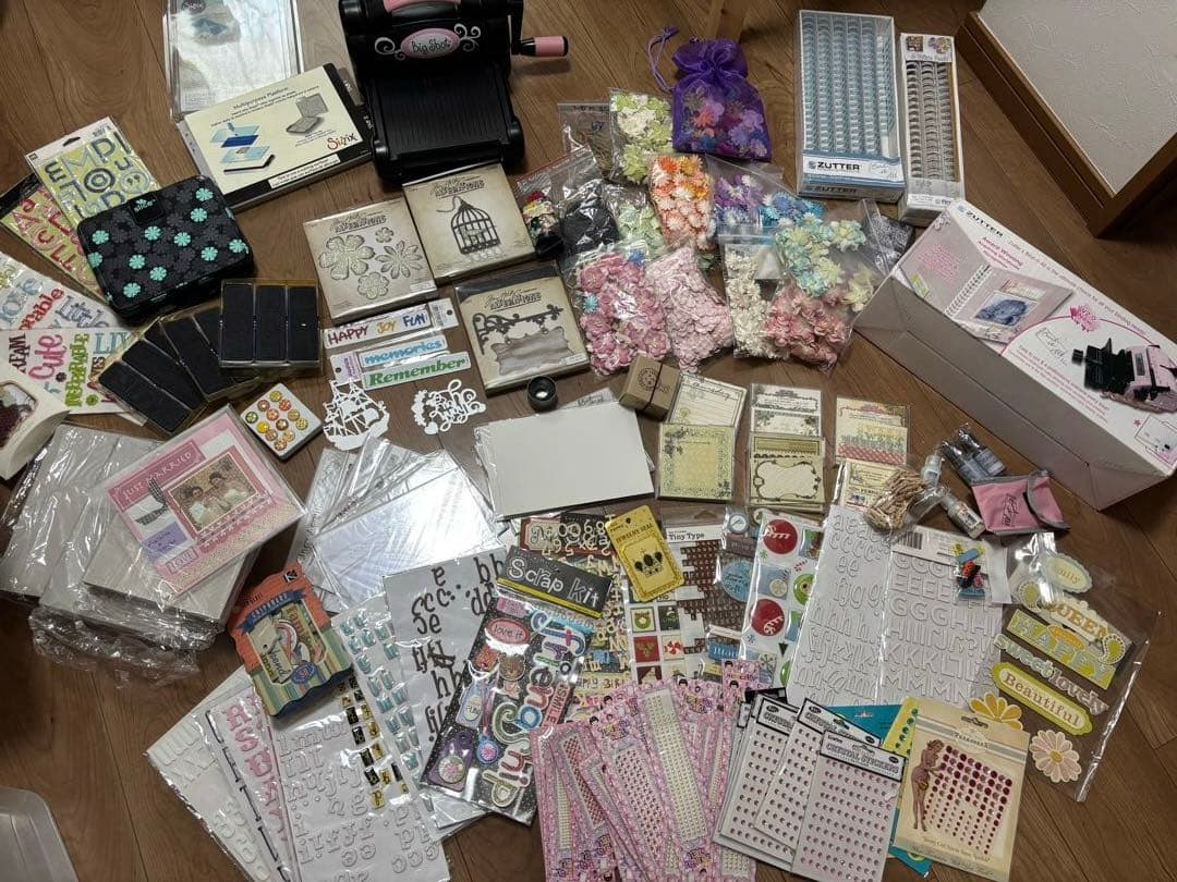 スクラップブッキング素材大量セット Amazon.co.jp: SUNMAIO 写真/スクラップブッキング用紙収納ボックス