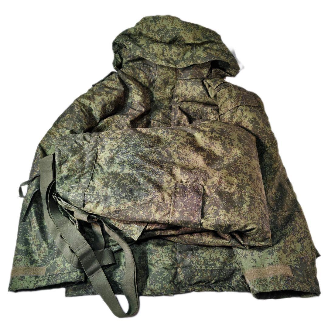 ロシア軍 実物 ロシア国家親衛隊 防寒着 デジタルフローラ 52-3 ロシア軍 実物 ロシア国家親衛隊 防寒着 デジタルフローラ 52-3 - メルカリ
