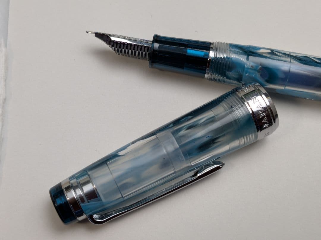 は*げ様 美品 セーラー万年筆 限定生産 ヴェイリオ ブルーグリーン M 中字 美品 セーラー万年筆 限定生産 ヴェイリオ ブルーグリーン M 中字
