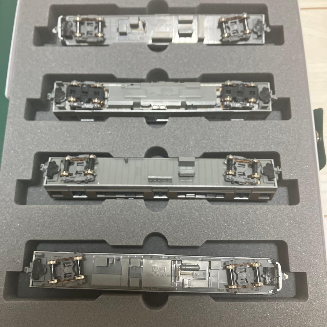 KATO 10-537 223系2000番台(1次車)「新快速」4両セット